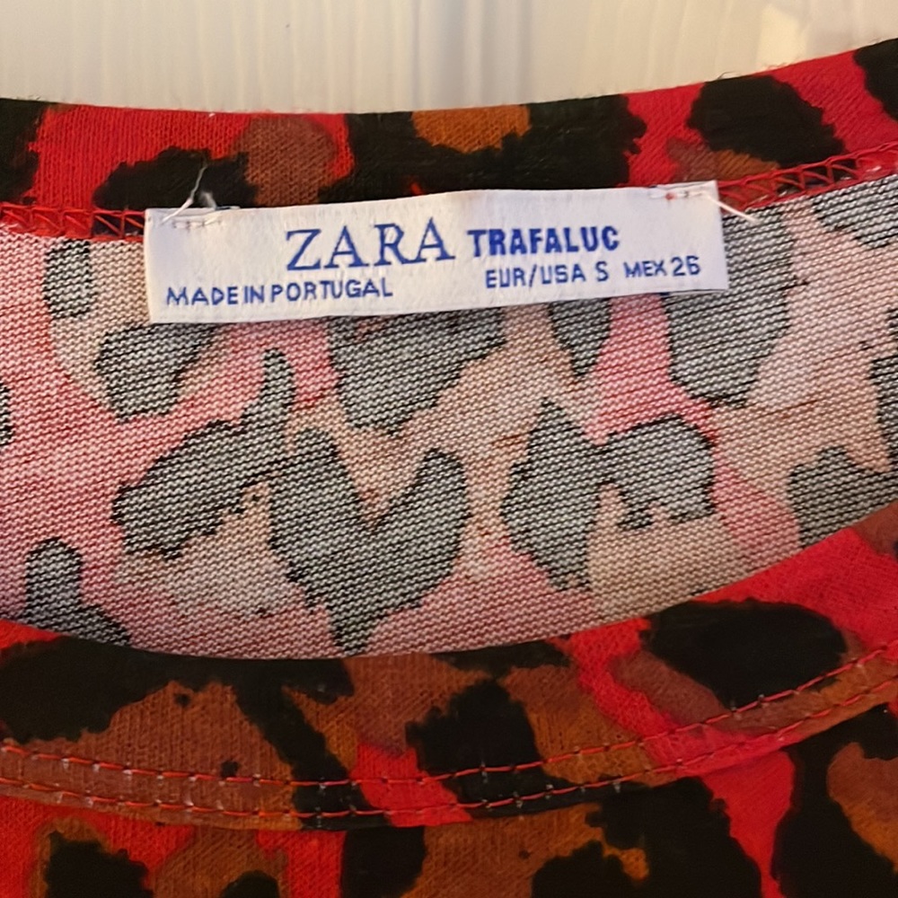 Zara leopard print top in red orange and black in size small - Picture 2 of 3